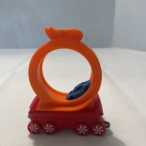 McDonalds Hot Wheels Loop Train‎ Car Holiday Express Happy Meal Toys 2017